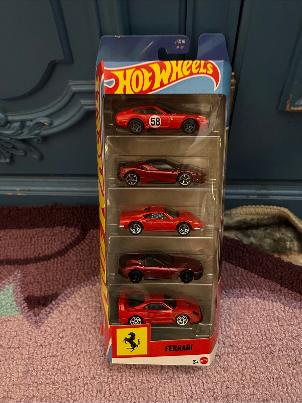 Mattel Hot Wheels Ferrari 5-Pack in Red